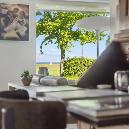 Arnke - 300m From The Sea By Interhome *